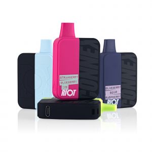 Collection of Riot Connex Kit with different flavours